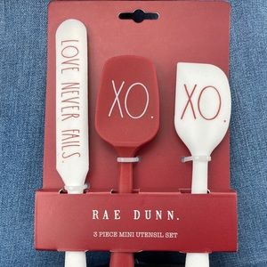 Rae Dunn Mini utensil set